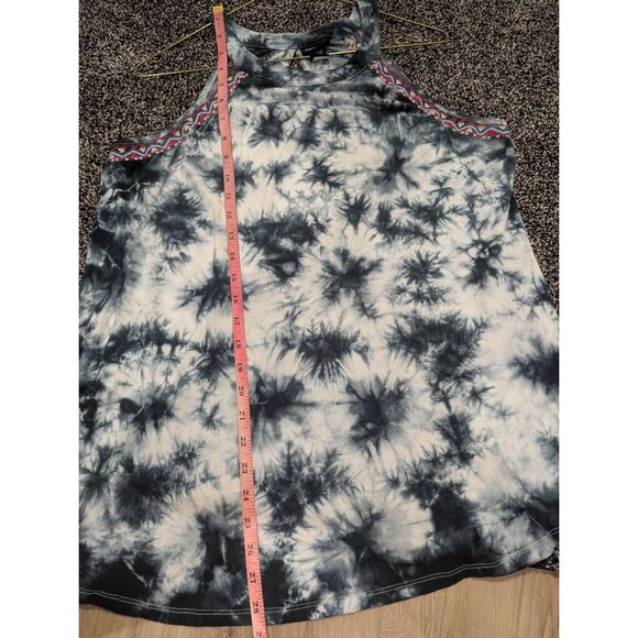 Sz 00 Torrid Embroidered Tie Dye Tank - Picture 5 of 7